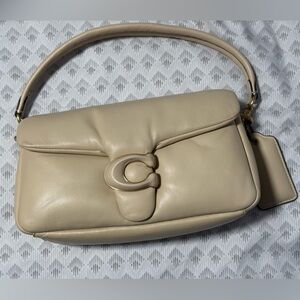 Coach Pillow Tabby 26